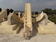 The time in Aquarius is 2:24 p.m.